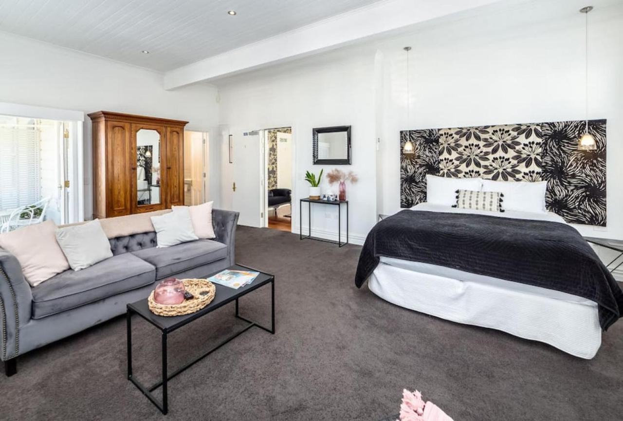 Altitude Studio Apartment Martinborough Ngoại thất bức ảnh